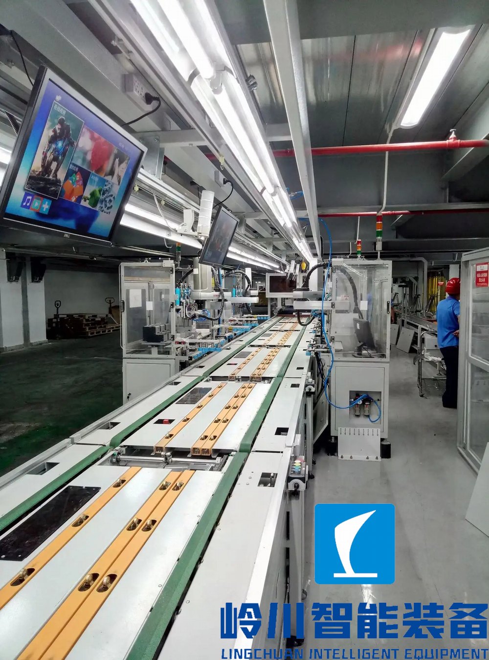 1668745531265202.jpg 液晶(jīng)電視1.webp.jpg