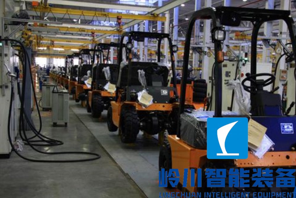 1668857186347317.jpg 叉車生產線4.jpg