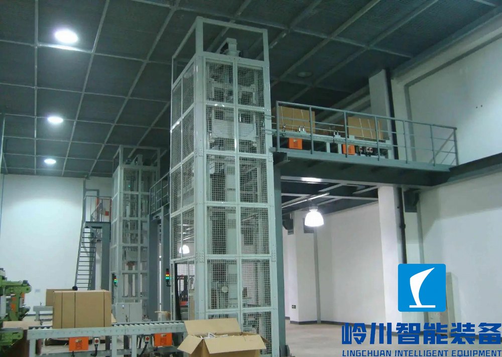 1669187646214993.jpg 翻板提升機1.webp.jpg