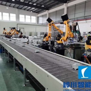 燃氣表（biǎo）自動機器人鑽孔