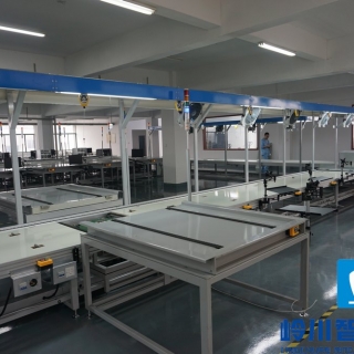 電源控（kòng）製器裝配流水線