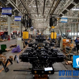 自卸車生（shēng）產流水線