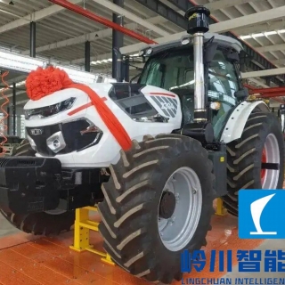 拖拉機裝配輸送線（xiàn）