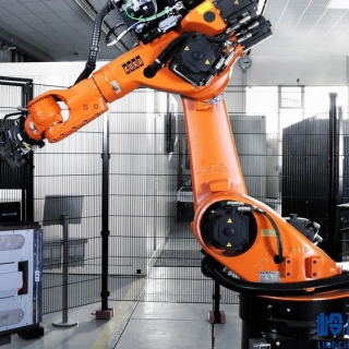 庫（kù）卡機器人